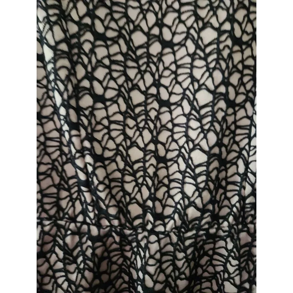 Love Culture Women's Sleeveless‎ Cocktail Dress Open Back Knee Length Black XS